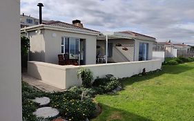 House 10-On-Sea